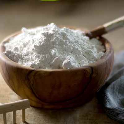 Clay Purification: How Kaolin Draws Out Summer Impurities