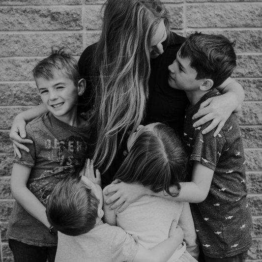 A Love Letter to Moms: Clean Beauty Care You Deserve