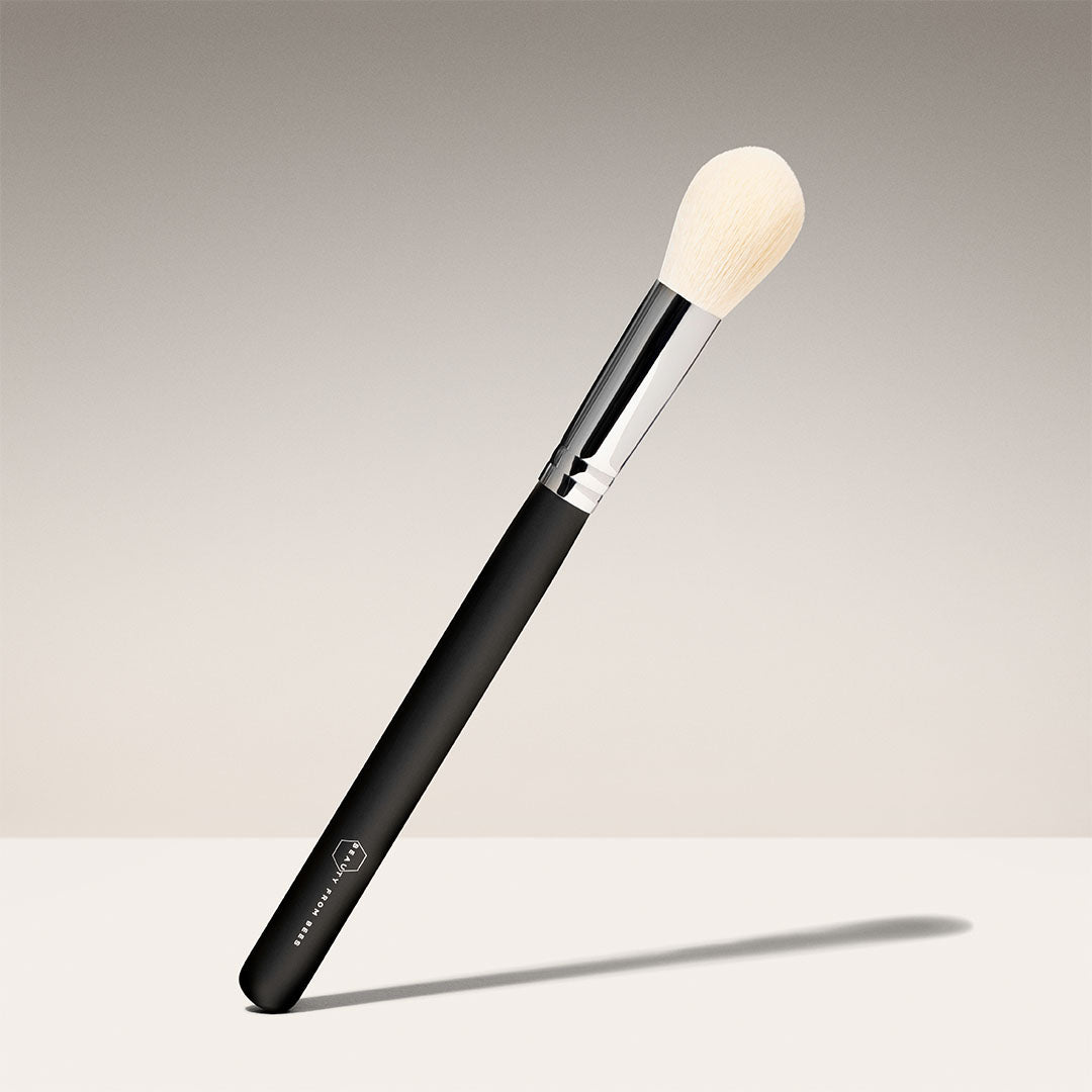 Beauty From Bees Small Dome Powder Brush